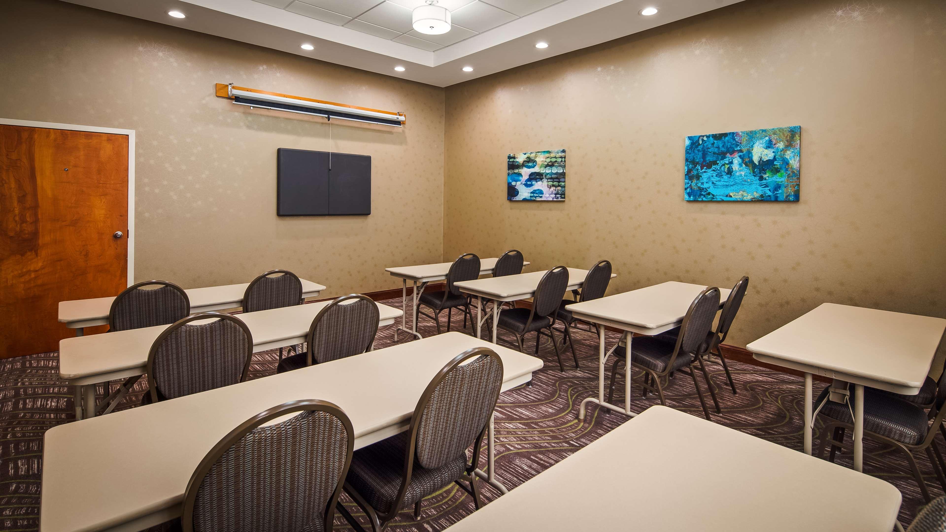 Best Western Inn & Suites Monroe Exteriér fotografie