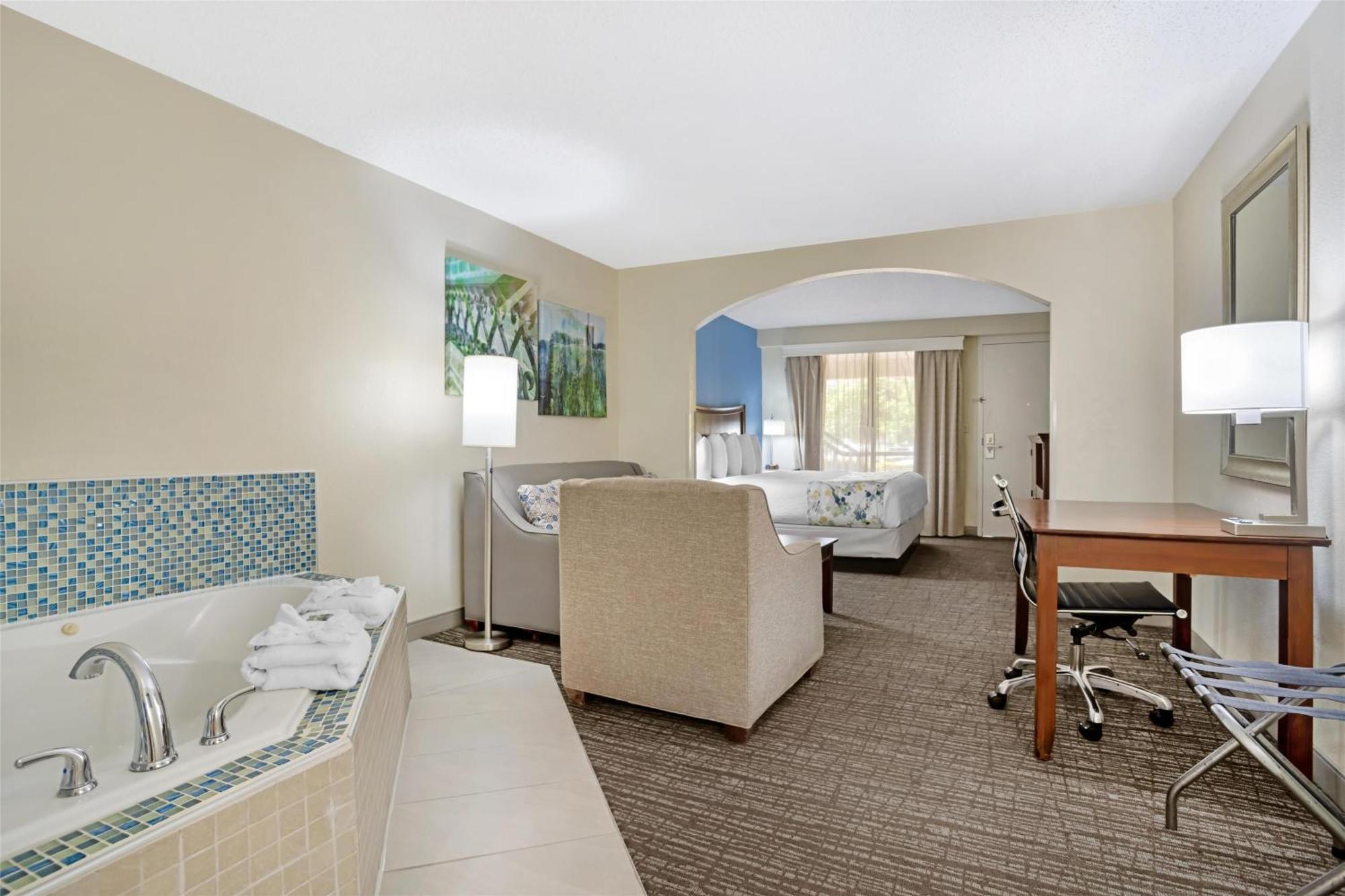 Best Western Inn & Suites Monroe Exteriér fotografie