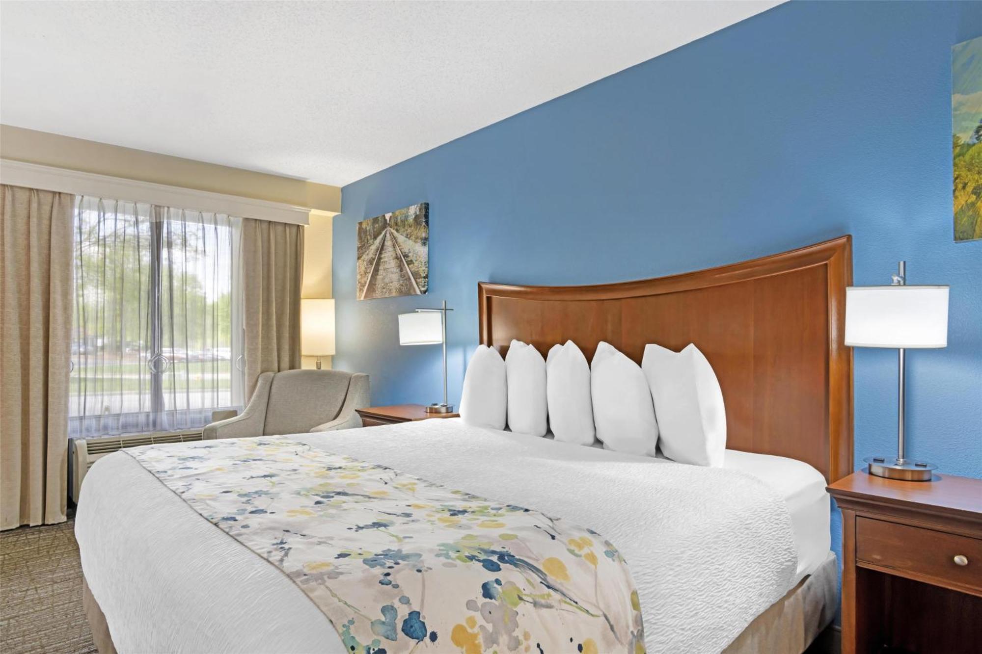 Best Western Inn & Suites Monroe Exteriér fotografie